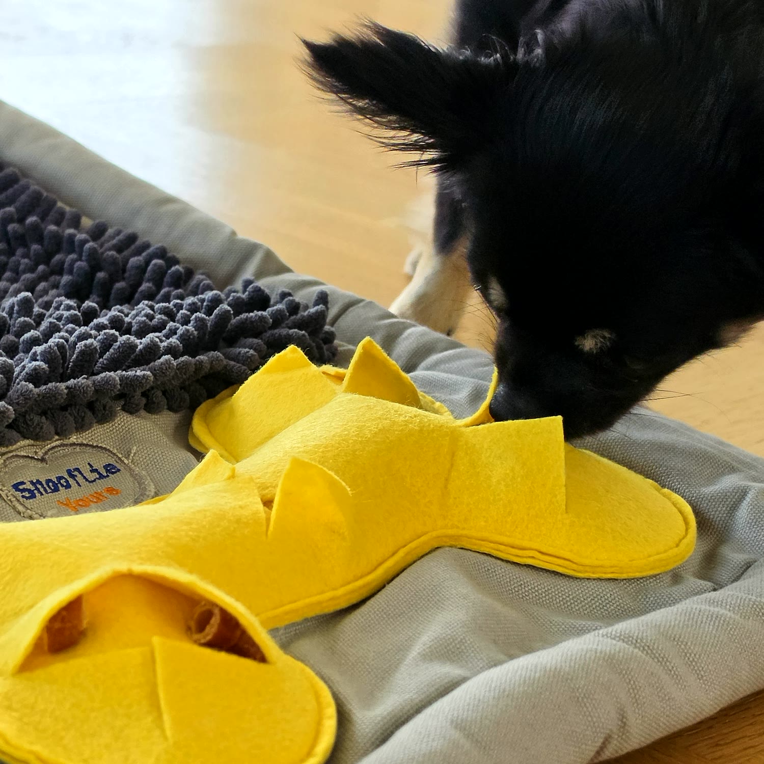 Yellow Bone Snuffle Mat — Premium Oxford cotton foraging mat for calmer dogs — view 3